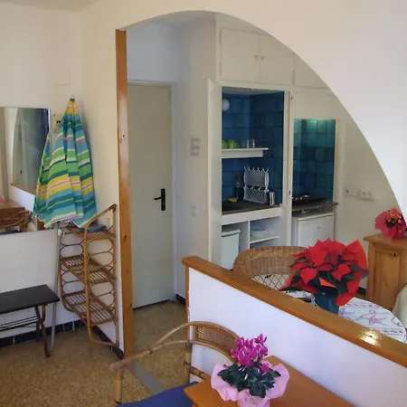 公寓 Montserrat 锡切斯