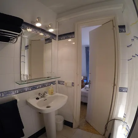 Apartment Montserrat *